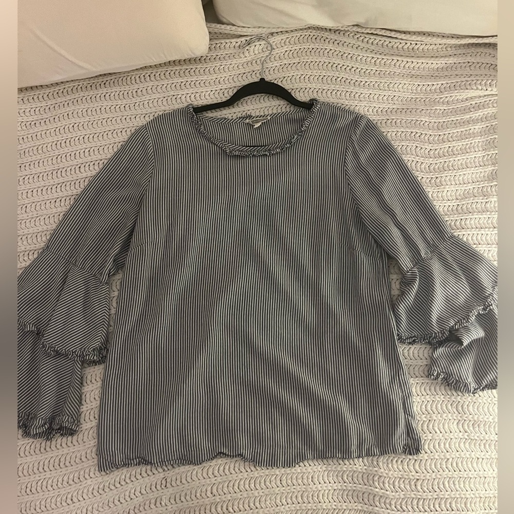 Gray Striped Pleione Blouse
